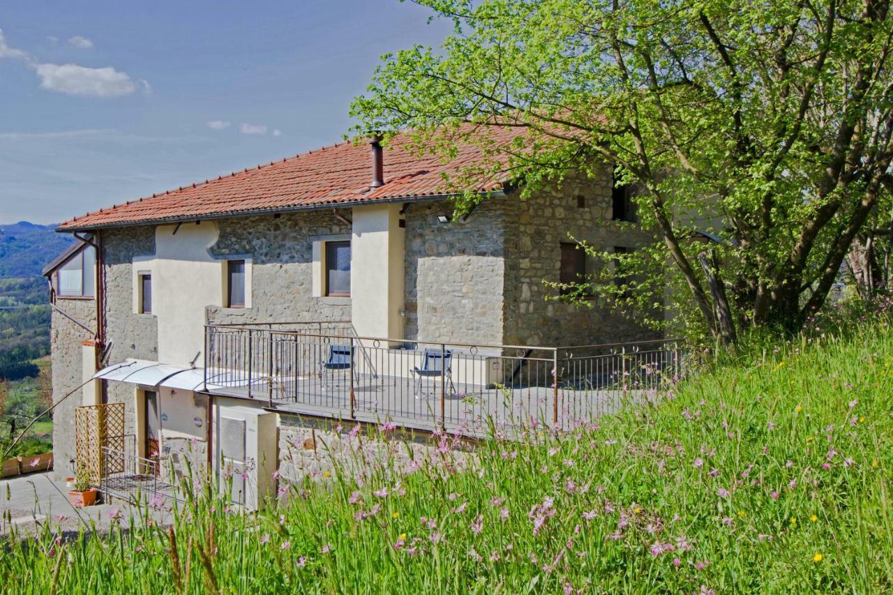 Agripodere Il Falco Pontremoli Exteriör bild